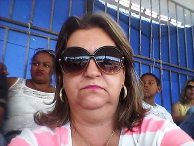 LUCIENE GUIMARÃES-ESCOLA LUÍZA VIANA