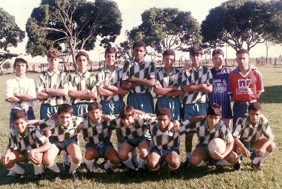 DESTAQUE 16 - CANARINHO- 1980