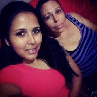 JORDANA AO LADO DE SUA MÃE, MARIA LÚCIA FALEIRO MACHADO