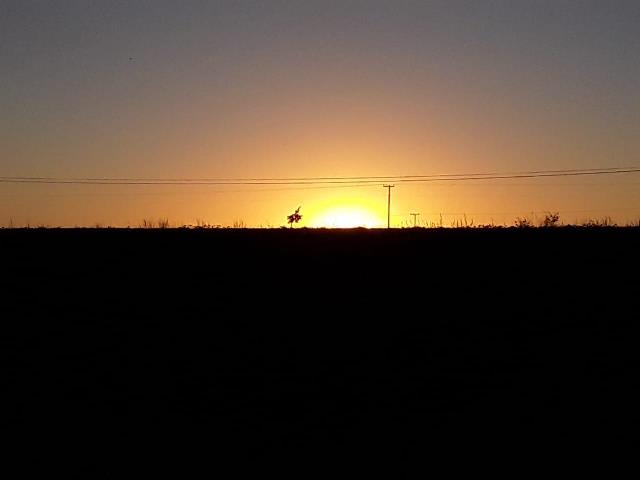 ENTARDECER EM VIANÓPOLIS - FOTO - ROSILAINE MOREIRA