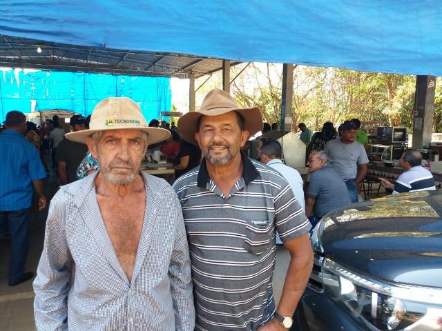 GERALDO ATAÍDE OLIVEIRA E GESUÍNO MOREIRA DOS SANTOS(GEZO)