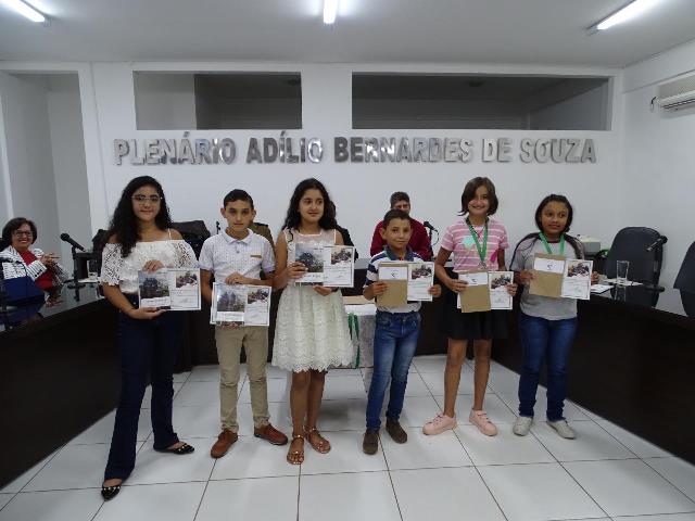 ACIMA, ALUNOS PREMIADOS DA CATEGORIA 1- 5º ANO