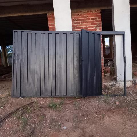 PORTÃO DE CORRER DE 3 METROS E 40 