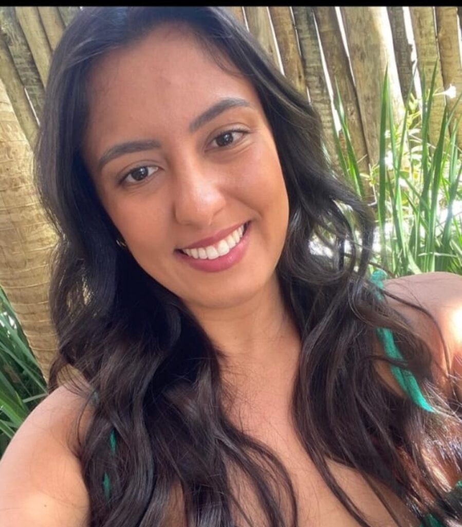 ISADORA ALVES BARROS CAIXETA